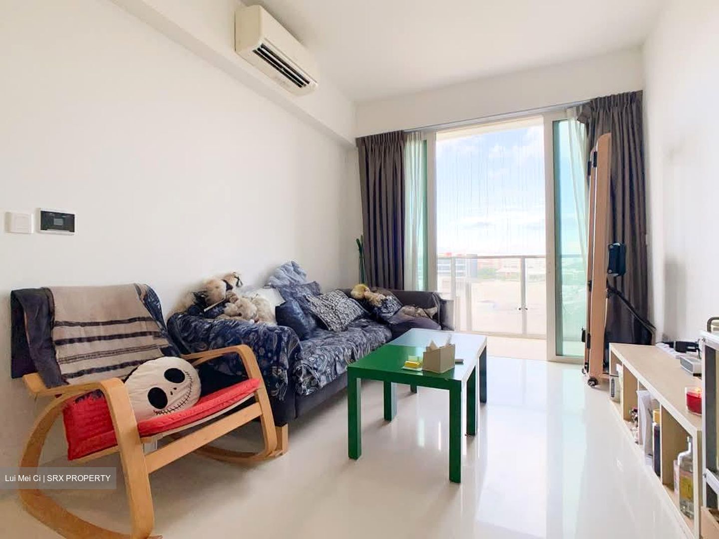 Vacanza @ East (D14), Condominium #584886721